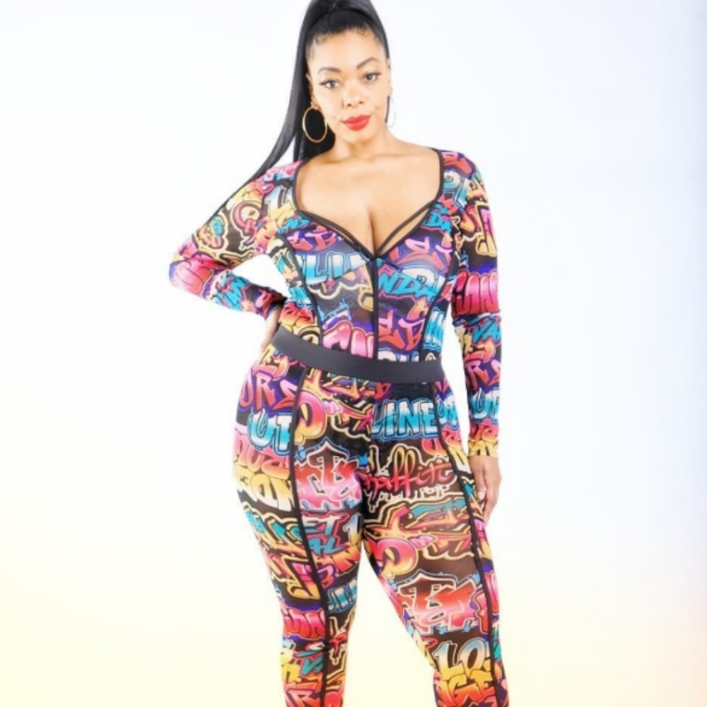 Graffiti Plus Size 2 Piece Set